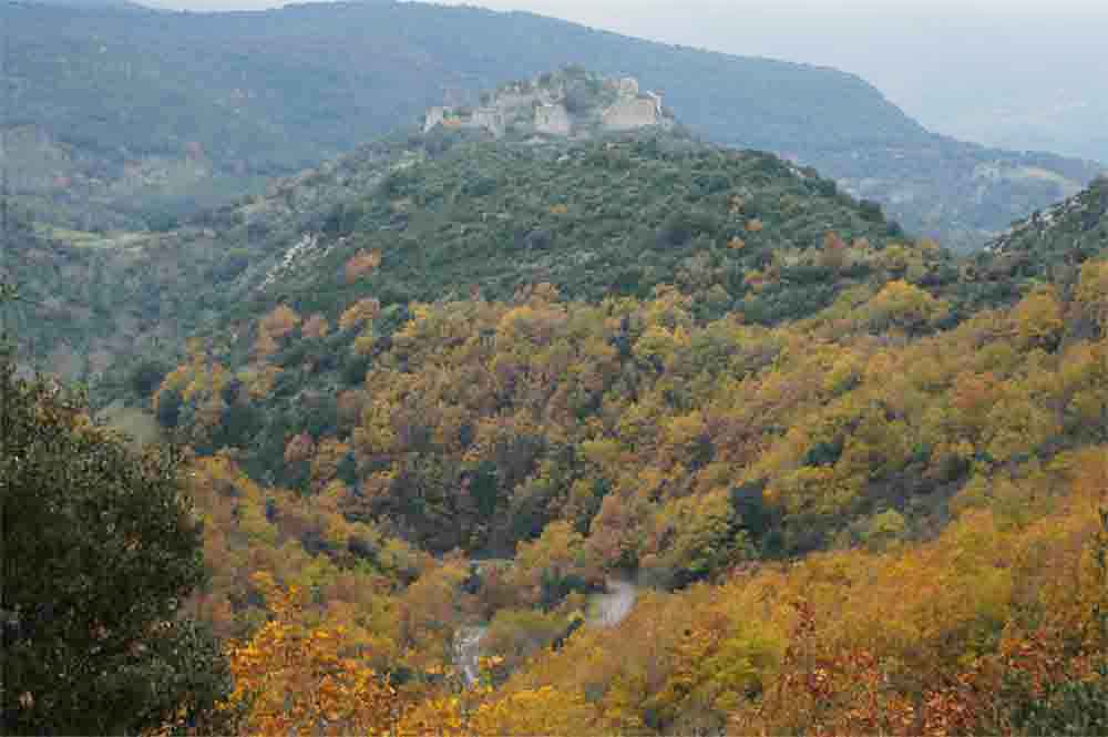 Francia - castillos cátaros 11 - Termes.jpg